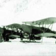 Парад самолетов в бухте Нагаева. 1935 год