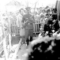 Фото прислал Марфутин Игорь 1971 год. Открытие памятника.