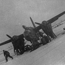 Подготовка к вылету бомбардировщика A-20 «Бостон»