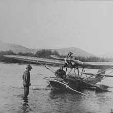 Гидросамолет Ш-2 на реке Большой Олой. 1936 год.