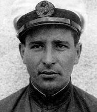 Авксентий Андреевич Шумейко. В 1939—1940 годах — пилот Магаданского авиаотряда Дальстроя