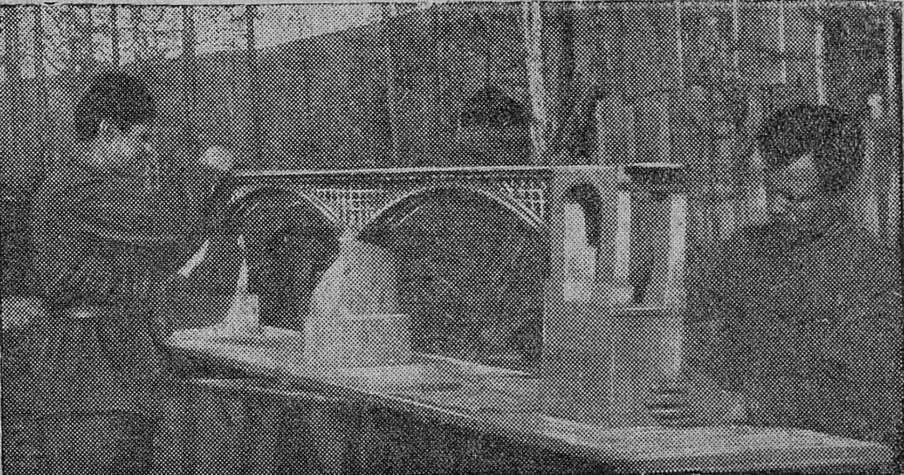 Один из макетов Колымского моста. Октябрь 1936 года. Из газеты «Советская Колыма».