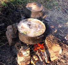 Уха в походных условиях.