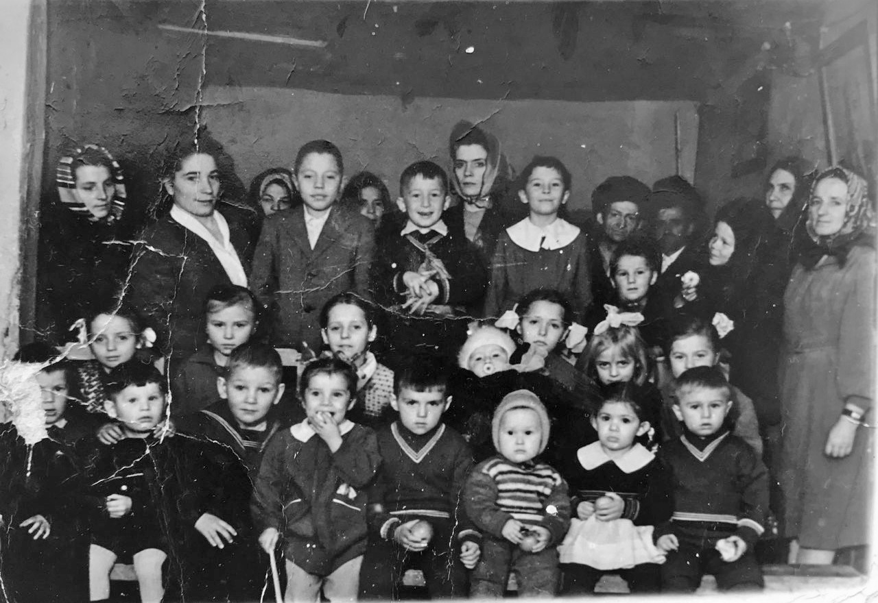 Нижний Бутугычаг. Снимок в клубе на сцене.1962 год.
