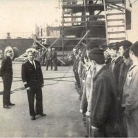 Бухта Диомид 1967 год. Инструктаж команды ПЛ перед постановкой ПЛ в док.