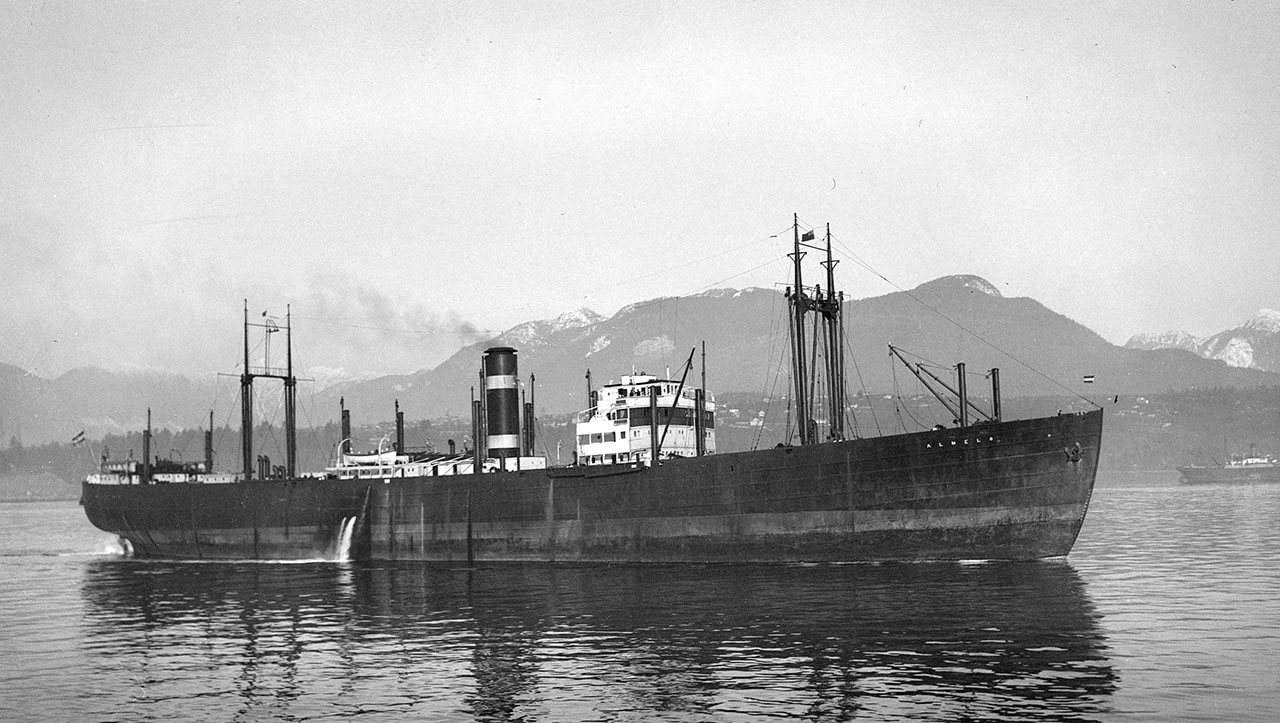 Пароход «Almelo» («Дальстрой»). 1934 год.