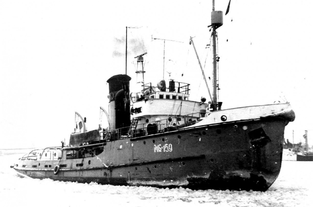 Морской буксир Северного флота проекта №854 «МБ-159».