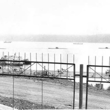 Подводные лодки в бухте Нагаево 1977 год.