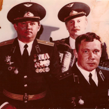 Это - (слева направо) Сергей Быков, Пётр Пайо и Миша Малозёмов
