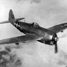Рипаблик P-47 «Тандерболт» - истребитель-бомбардировщик времен Второй мировой войны