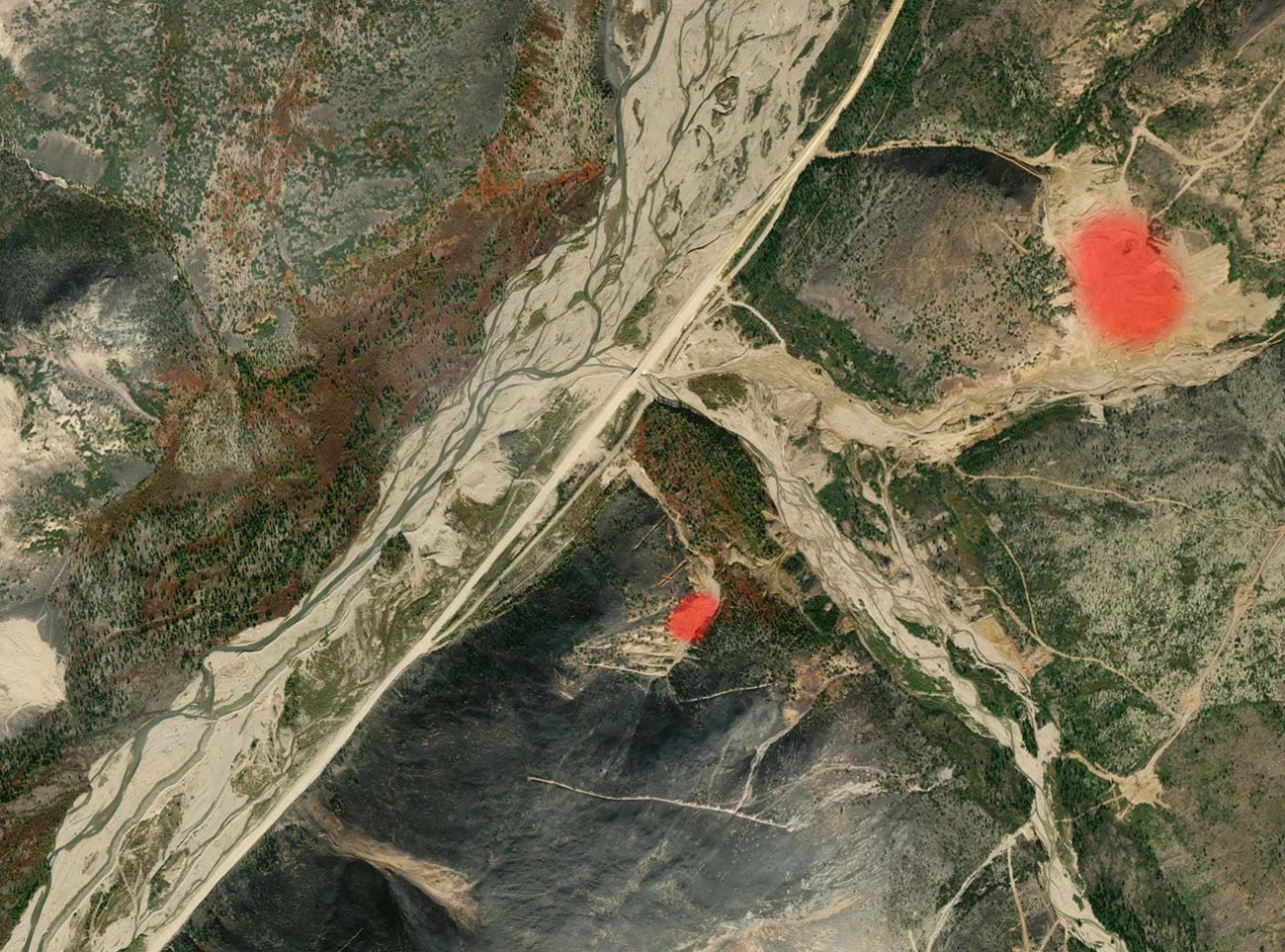 На карте схематически отмечены два рудных участка, где велась добыча касситерита рудником «Хета».