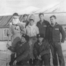 Экипаж С-221. Зимовка на Симушире. Новый 1981-1982 год.