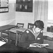 Ленинская комната, Магадан, примерно апрель-май 1983 года.