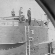 Лодка С-365, бортовой номер 139, постановка в док Завойко 1971 году. Командир С-365 капитан 2 ранга Колчев, командира БЧ-3 лейтенанта В.И. Монастырный.