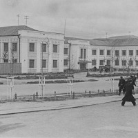 Здание штаба 61-го Нагаево-Магаданского морпогранотряда. 1953 год.